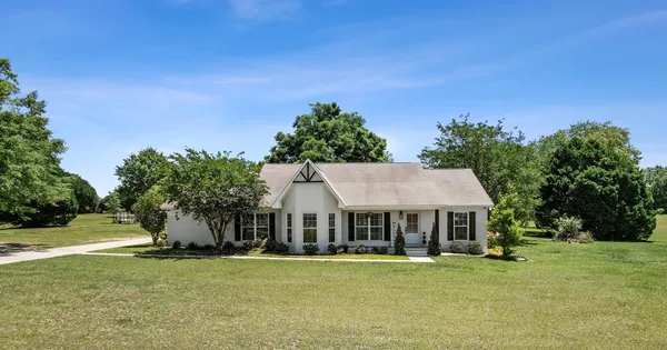 $320,000 | 107 Willow Oaks Drive, Headland, AL 36345