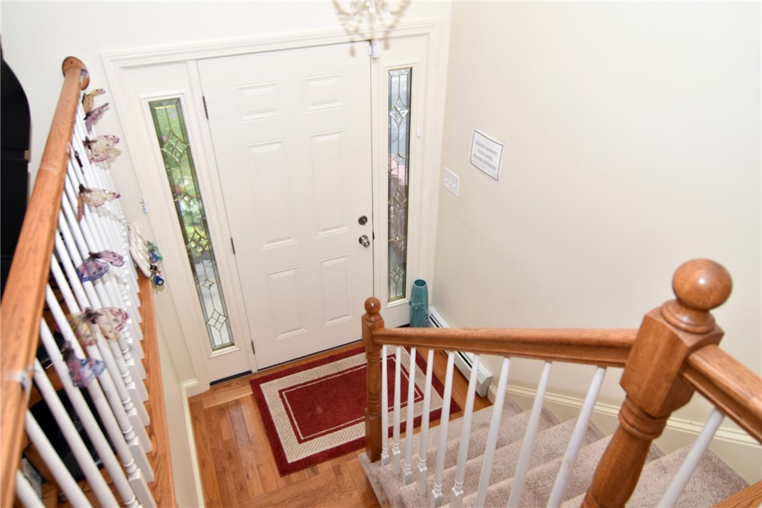 434 Devils Foot Road North Kingstown, RI 02852 - Photo 2 of 36