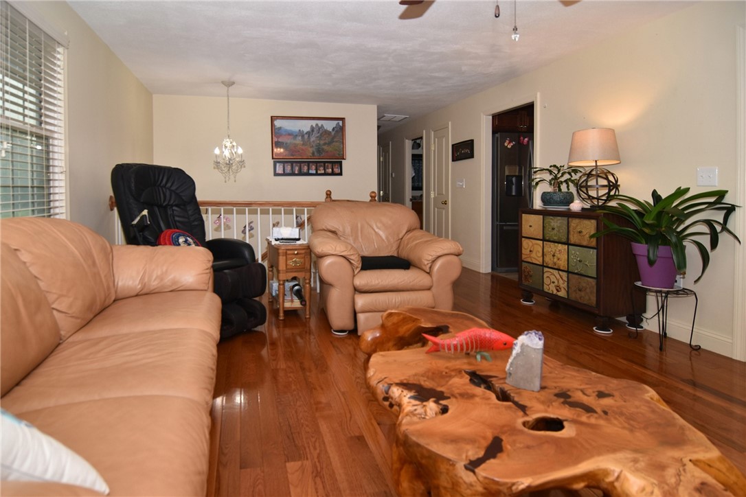 434 Devils Foot Road North Kingstown, RI 02852 - Photo 6 of 36