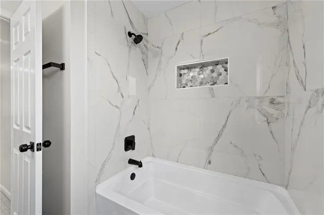 $645,000 | 23509 West 93rd Street, Lenexa, KS 66227