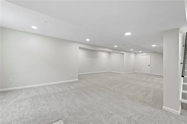 $645,000 | 23509 West 93rd Street, Lenexa, KS 66227