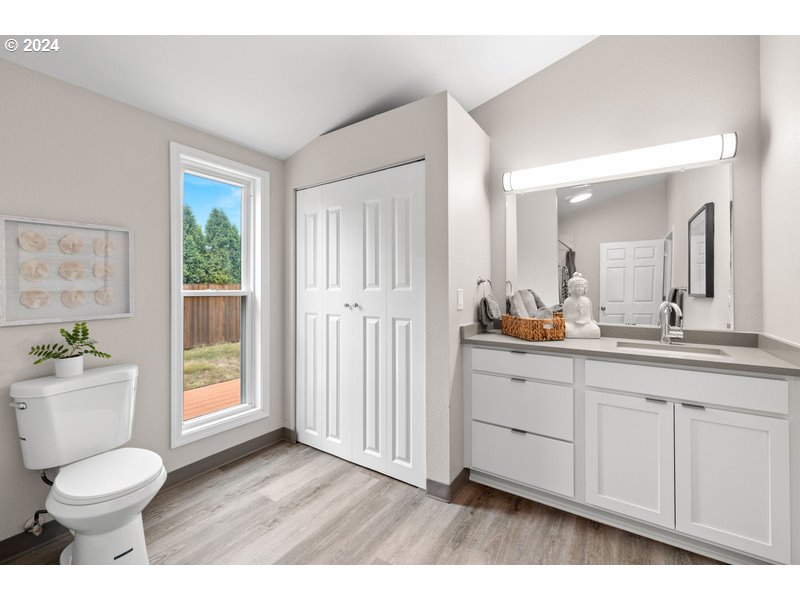 7435 Southwest Sorrento Road Beaverton, OR 97008 - Photo 26 of 29 Gallery Image 26