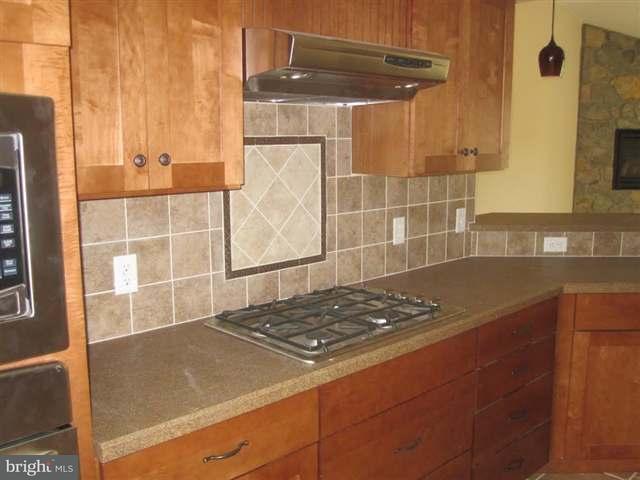 433 Meeting House Spring Road Carlisle, PA 17013 - Photo 7 of 25 Gallery Image 7