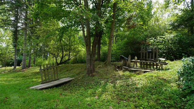 $89,900 | 1321 Hyde Street, Whitney Point, NY 13862