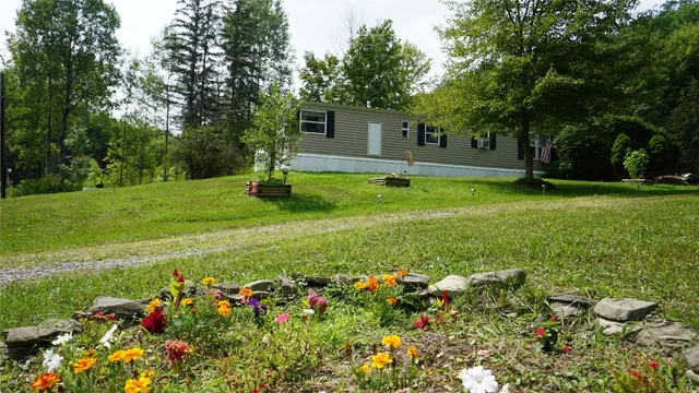 $99,900 | 1321 Hyde Street, Whitney Point, NY 13862