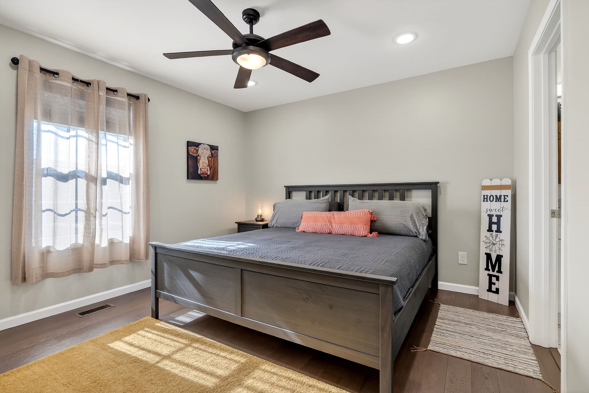 1663 Parker Road Sparta, TN 38583 - Photo 15 of 30 a bedroom with a bed and a large window