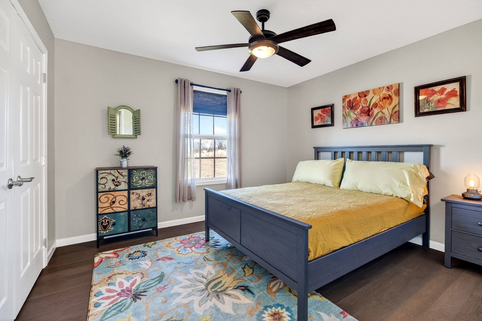 1663 Parker Road Sparta, TN 38583 - Photo 20 of 30 a bedroom with a bed and window