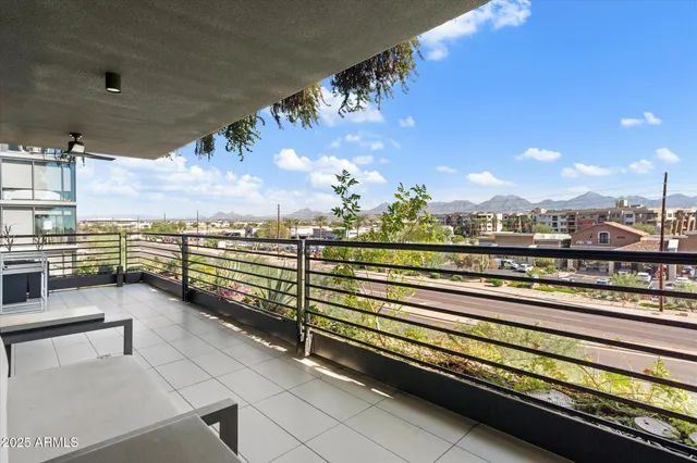 a view of outdoor space with city view