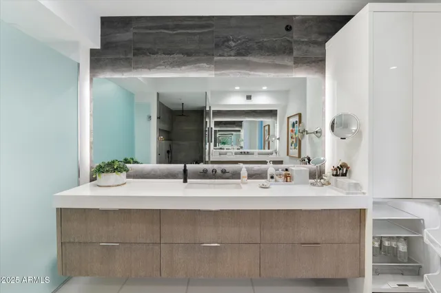 $10,000 | 7180 East Kierland Boulevard, Unit 408, Scottsdale, AZ 85254