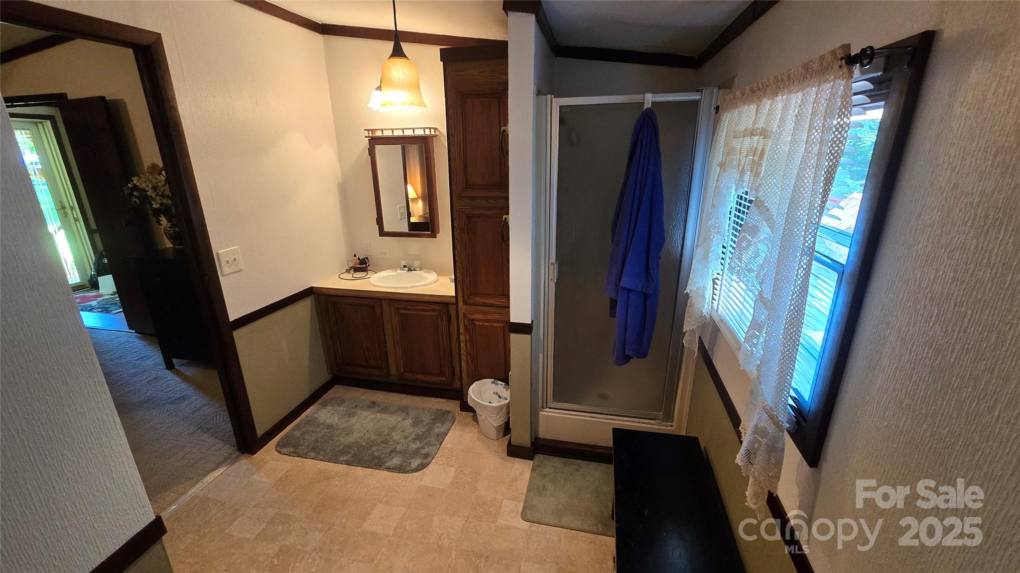 5832 Thompson Road Charlotte, NC 28216 - Photo 16 of 33