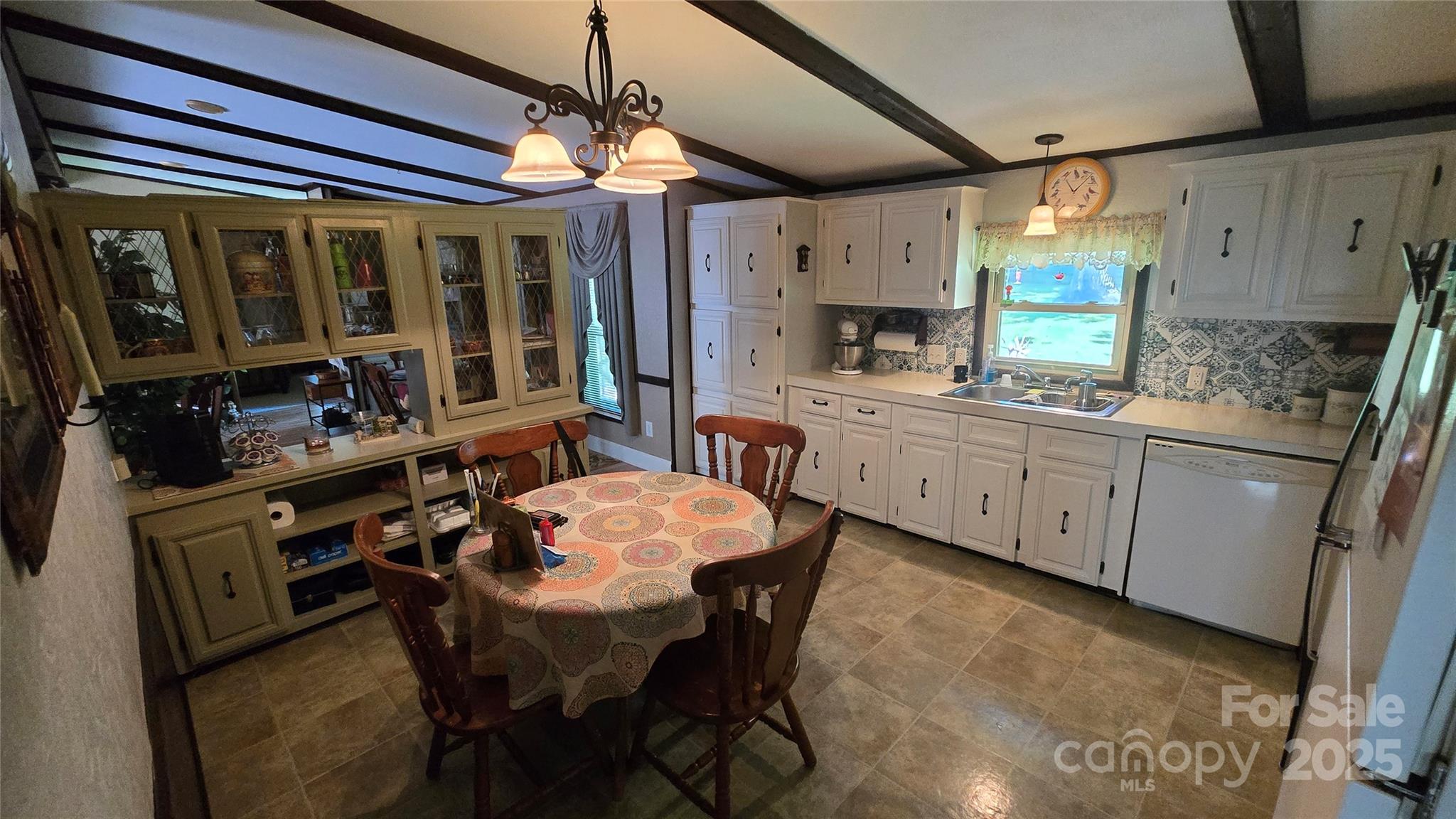 5832 Thompson Road Charlotte, NC 28216 - Photo 21 of 33