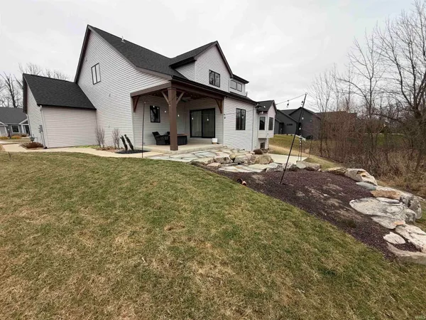 $879,900 | 16467 Quarry Boulevard, Huntertown, IN 46748