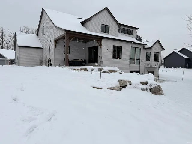 $879,900 | 16467 Quarry Boulevard, Huntertown, IN 46748