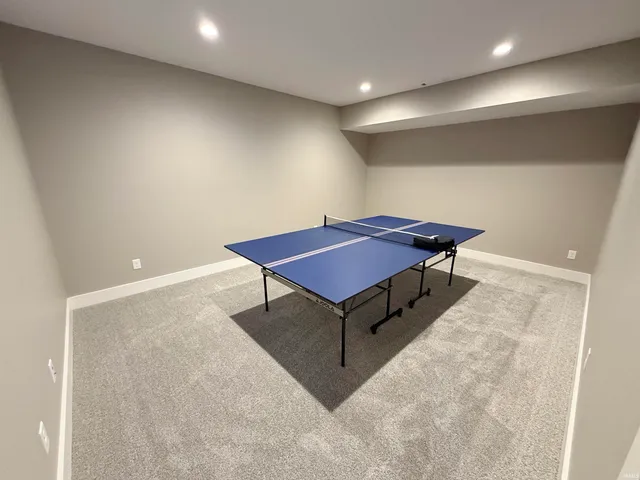 $879,900 | 16467 Quarry Boulevard, Huntertown, IN 46748