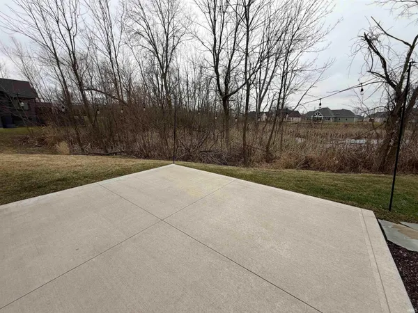 $879,900 | 16467 Quarry Boulevard, Huntertown, IN 46748