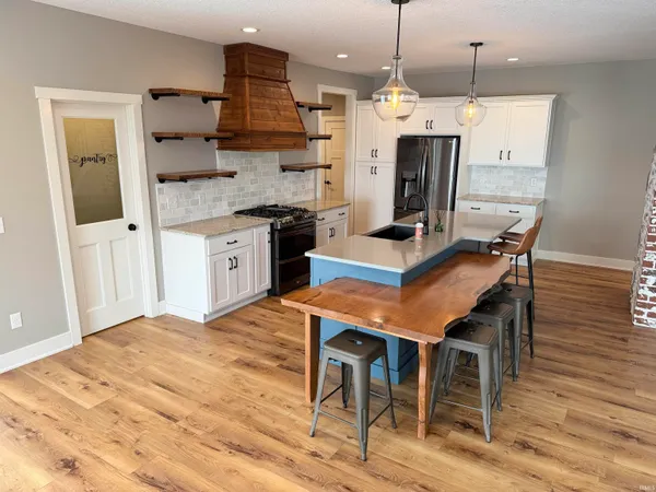 $865,000 | 16467 Quarry Boulevard, Huntertown, IN 46748