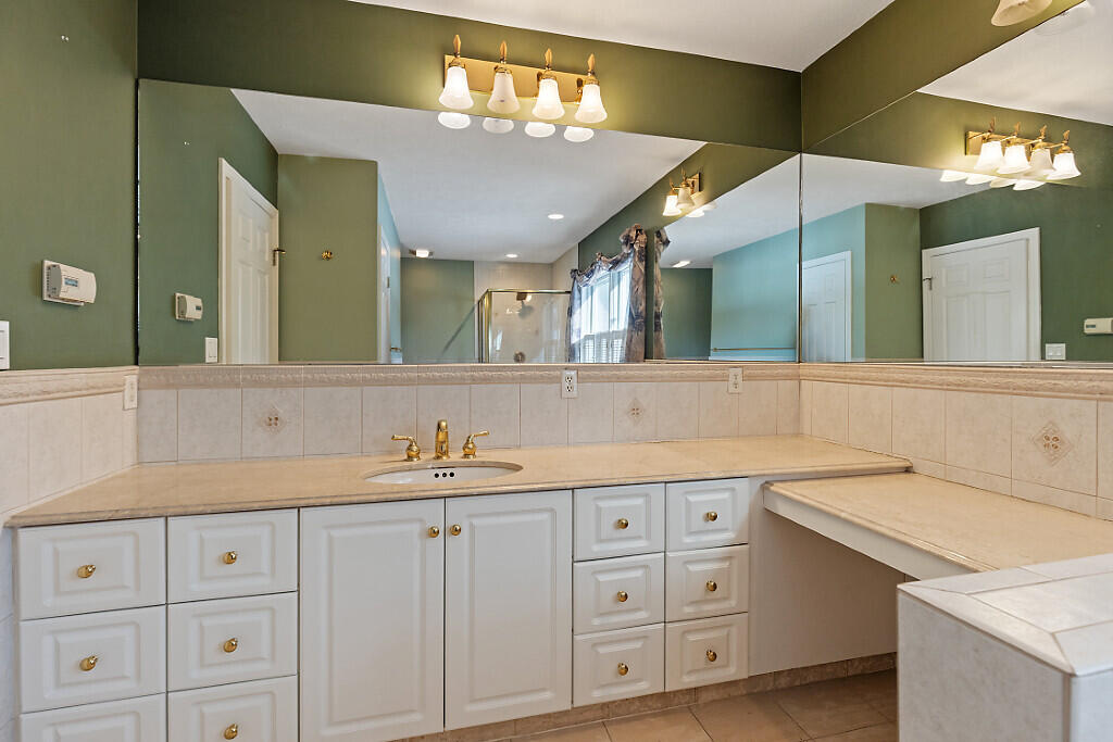 9 Evergreen Farms Road Scarborough, ME 04074 - Photo 42 of 95 42_BP5A0273_DxO_mls