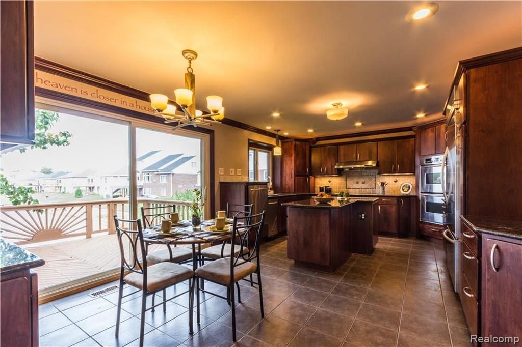 1865 South Shore Drive Rochester Hills, MI 48307 - Photo 8 of 47