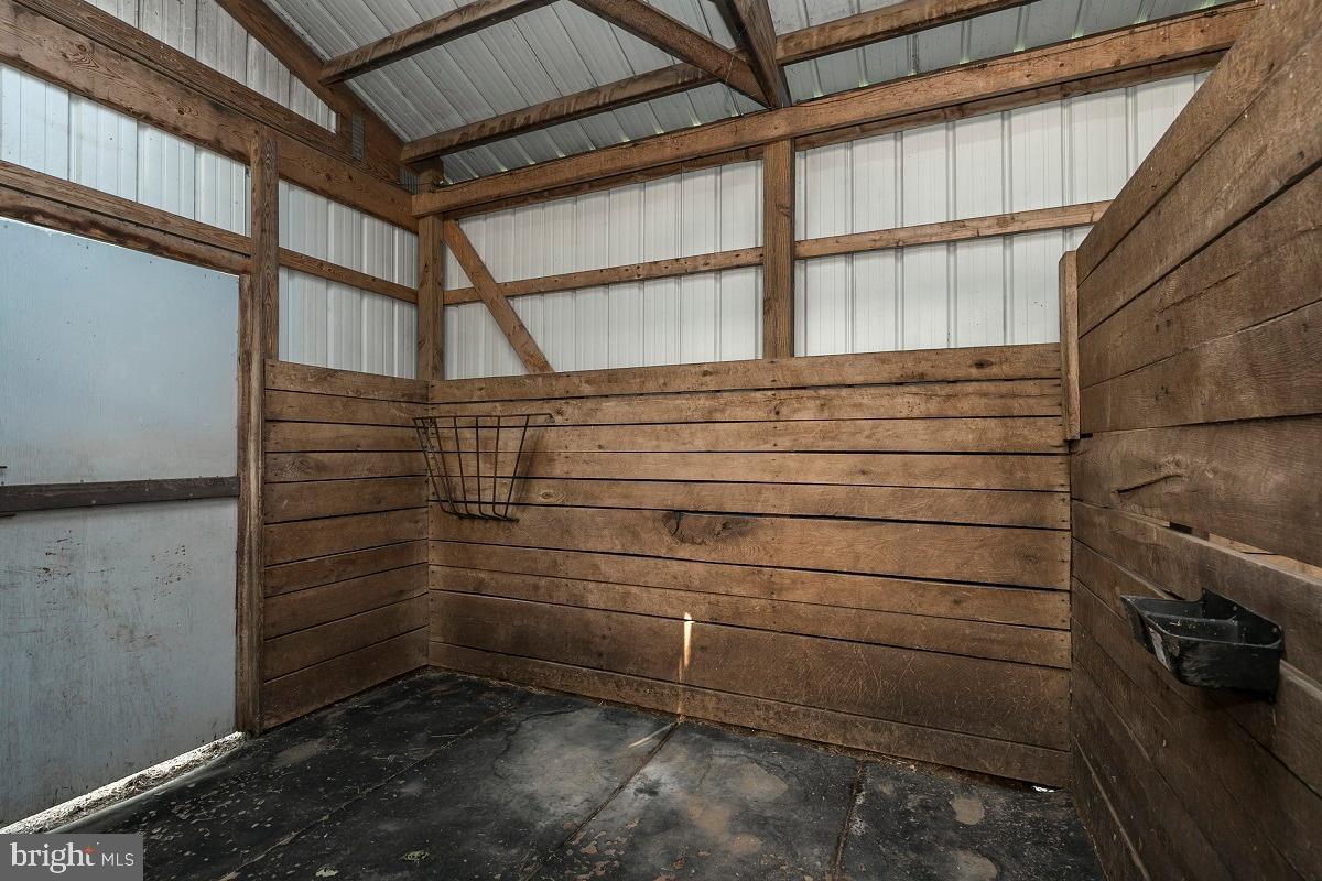 56 Little Road Perkiomenville, PA 18074 - Photo 47 of 59 Stall