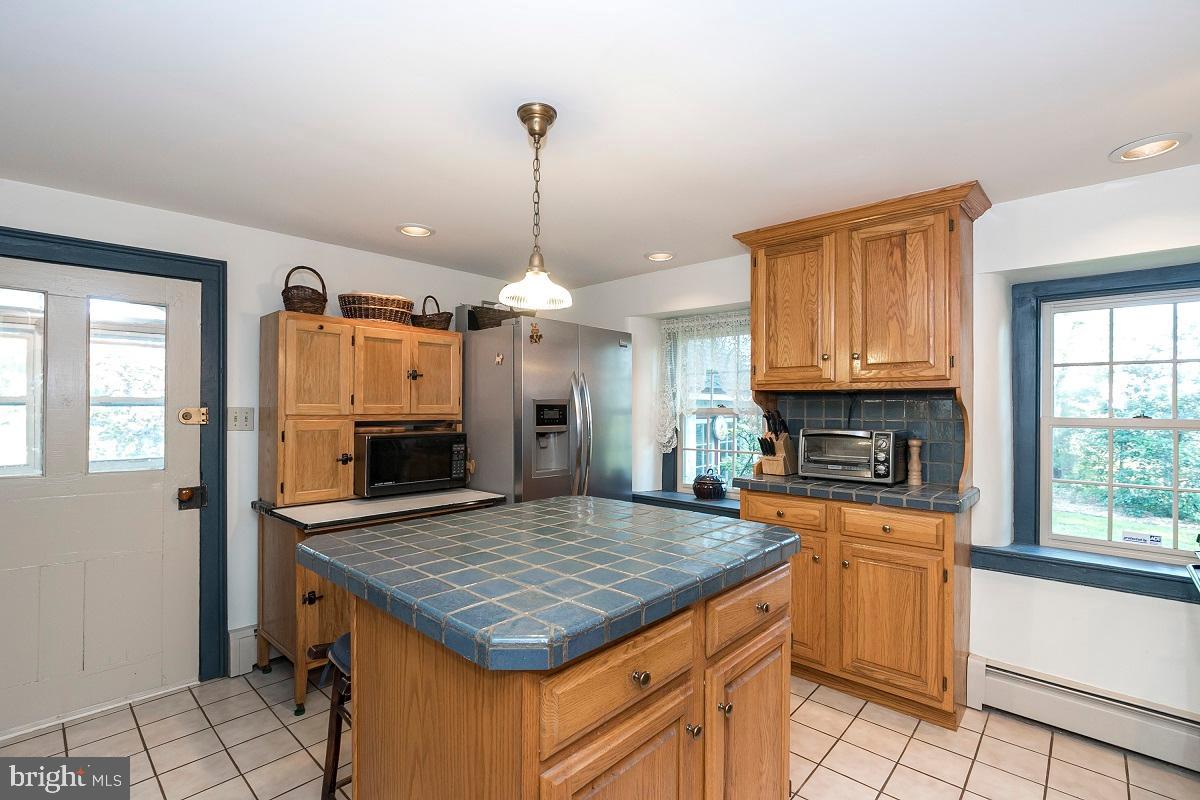 56 Little Road Perkiomenville, PA 18074 - Photo 7 of 59 Kitchen