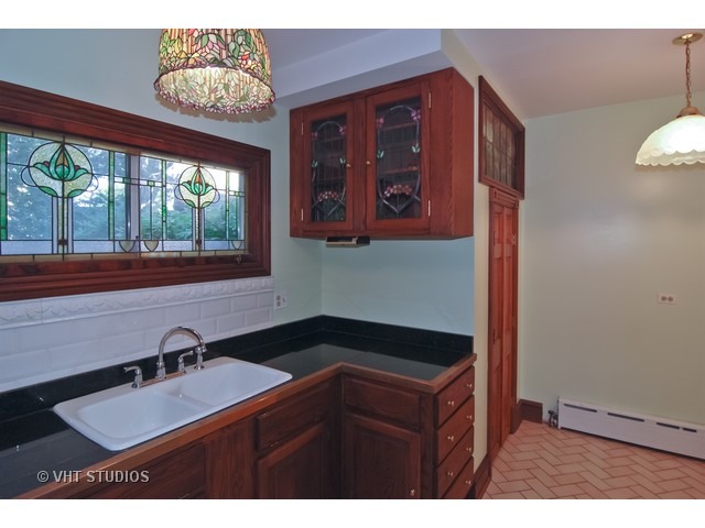 51 East Quincy Street Riverside, IL 60546 - Photo 5 of 16