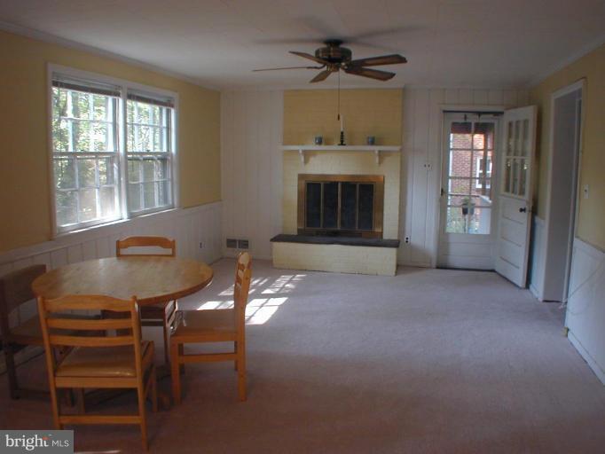 2718 Arvin Street Silver Spring, MD 20902 - Photo 3 of 14 Family Room