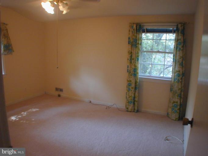 2718 Arvin Street Silver Spring, MD 20902 - Photo 9 of 14 Bedroom #3