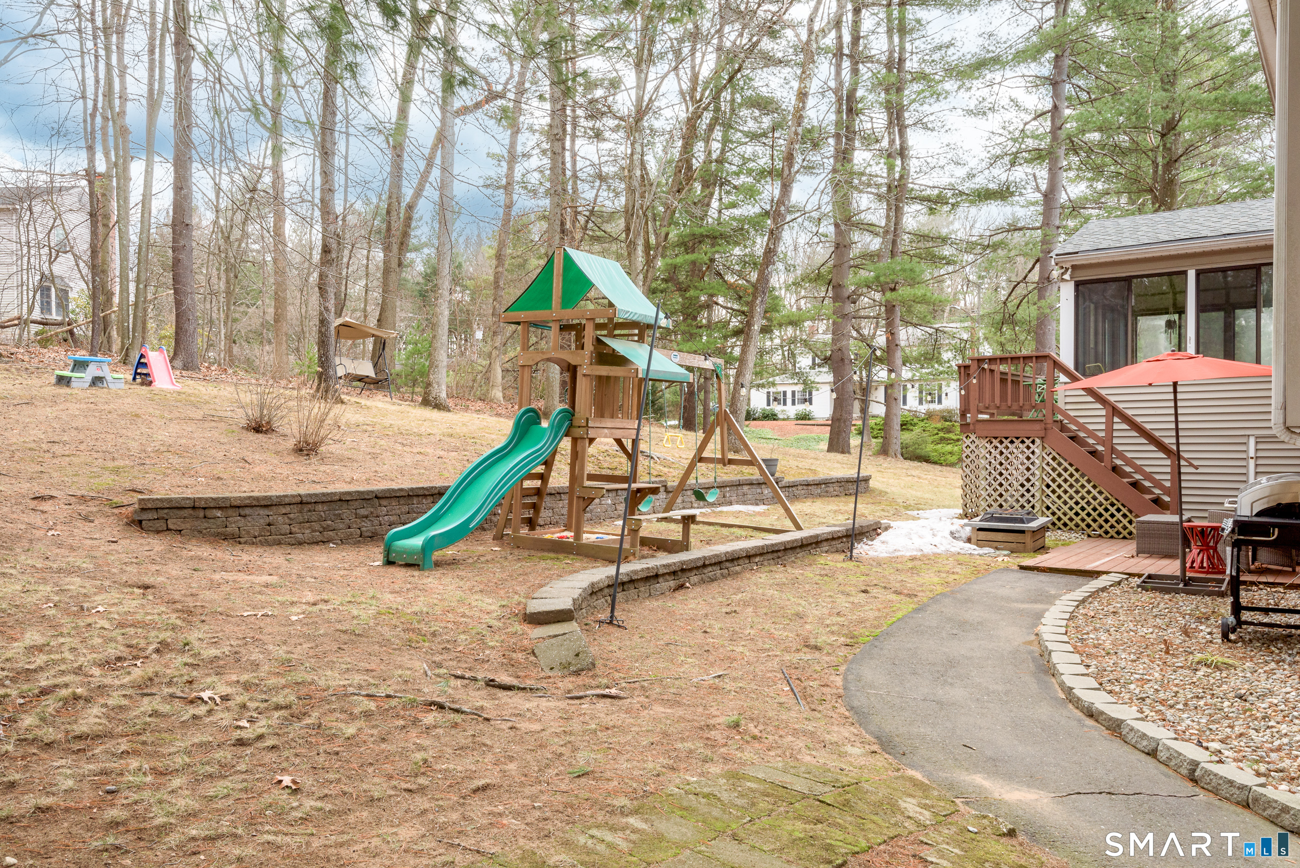 58 Hollow Brook Road Windsor, CT 06095 - Photo 26 of 40