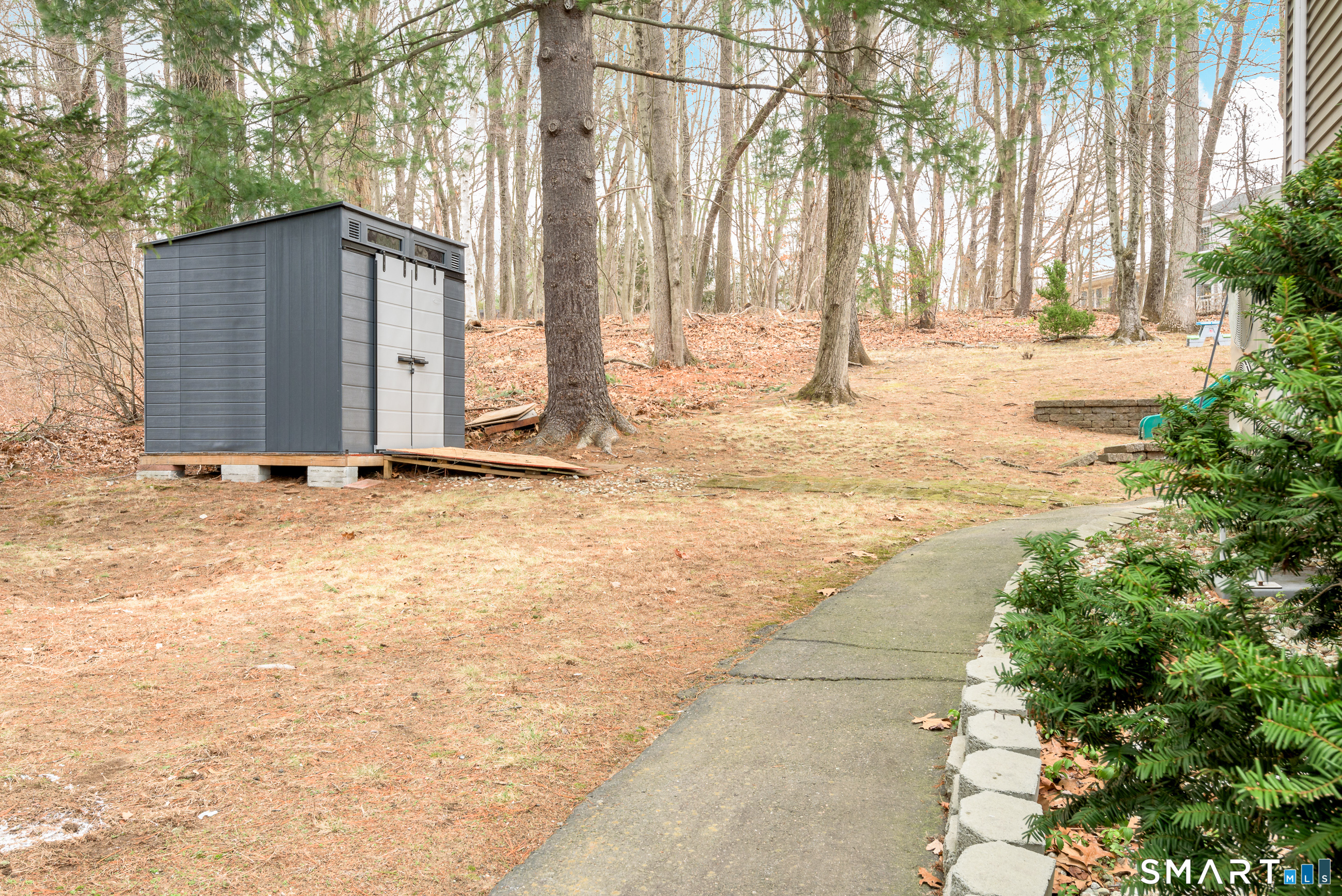 58 Hollow Brook Road Windsor, CT 06095 - Photo 38 of 40