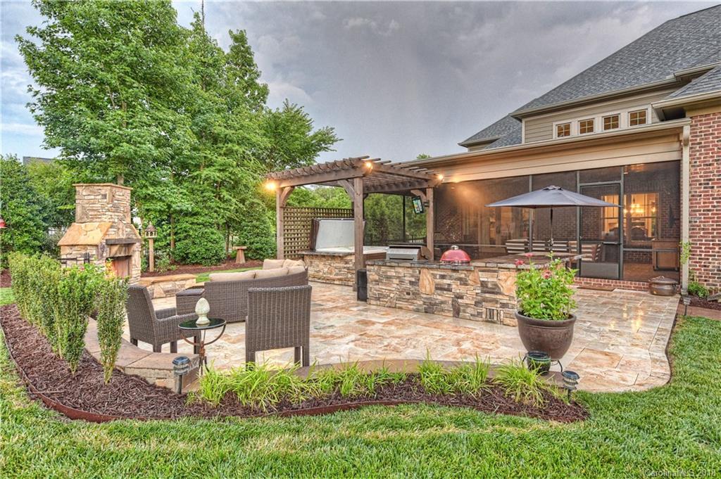 18141 Shearer Road Davidson, NC 28036 - Photo 32 of 36 Gallery Image 32