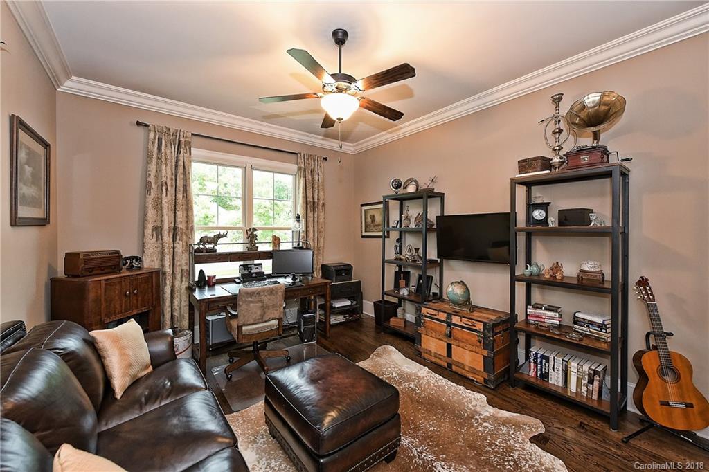 Gallery Image 6