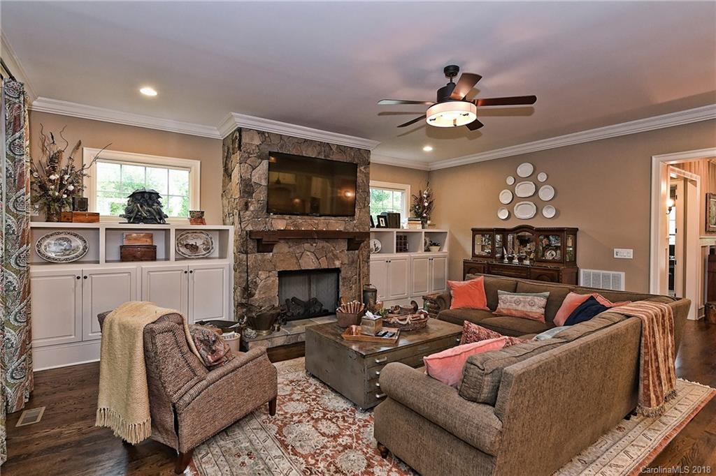 18141 Shearer Road Davidson, NC 28036 - Photo 8 of 36 Gallery Image 8