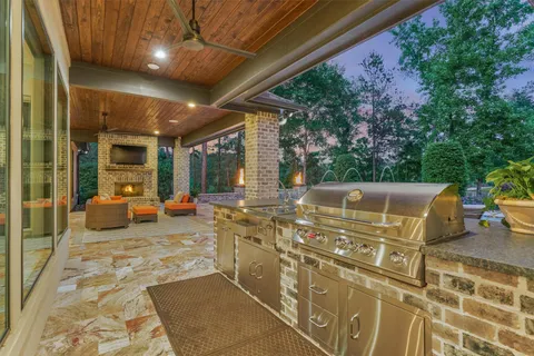 $1,495,000 | 23510 Caprock Court, Montgomery, TX 77316