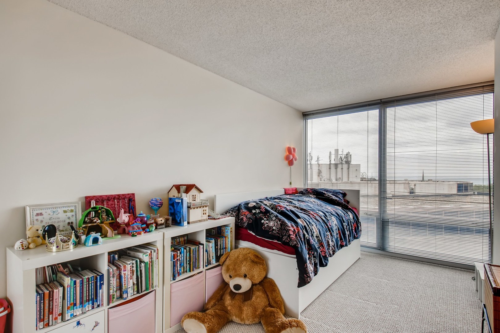 800 Elgin Road, Unit 1421 Evanston, IL 60201 - Photo 8 of 11