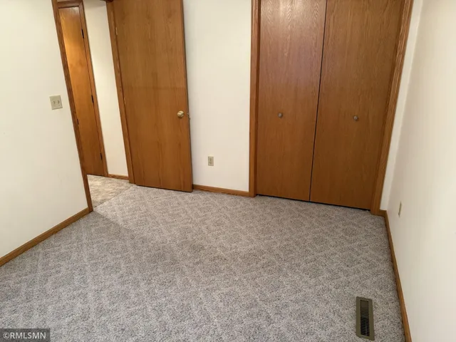 $310,000 | 1928 Vierling Drive East, Shakopee, MN 55379