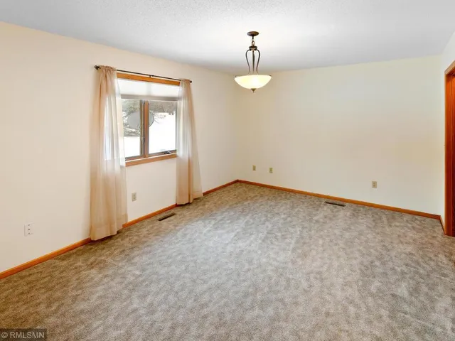 $310,000 | 1928 Vierling Drive East, Shakopee, MN 55379