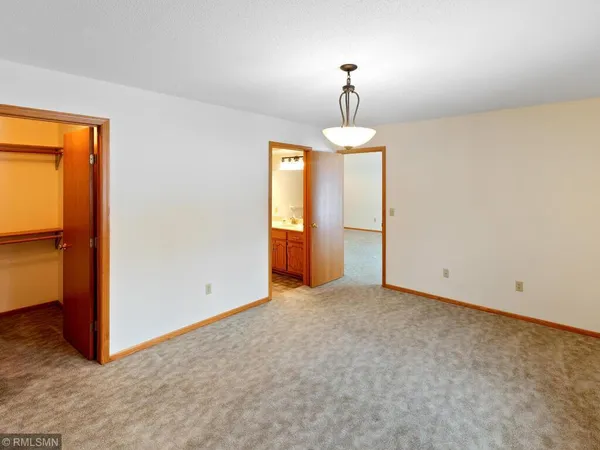 $310,000 | 1928 Vierling Drive East, Shakopee, MN 55379