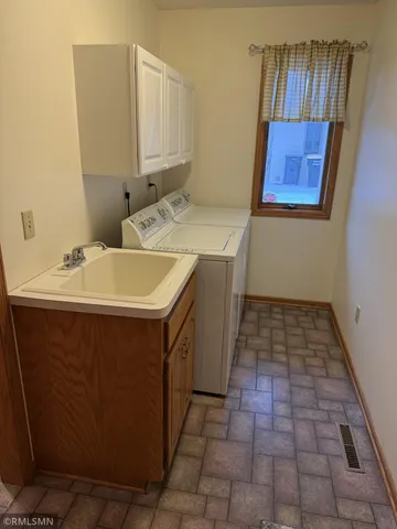 $310,000 | 1928 Vierling Drive East, Shakopee, MN 55379