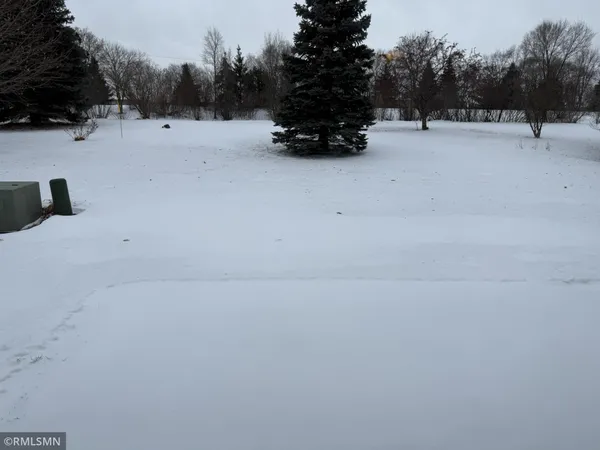 $310,000 | 1928 Vierling Drive East, Shakopee, MN 55379