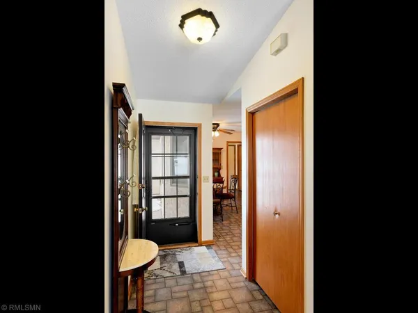 $310,000 | 1928 Vierling Drive East, Shakopee, MN 55379