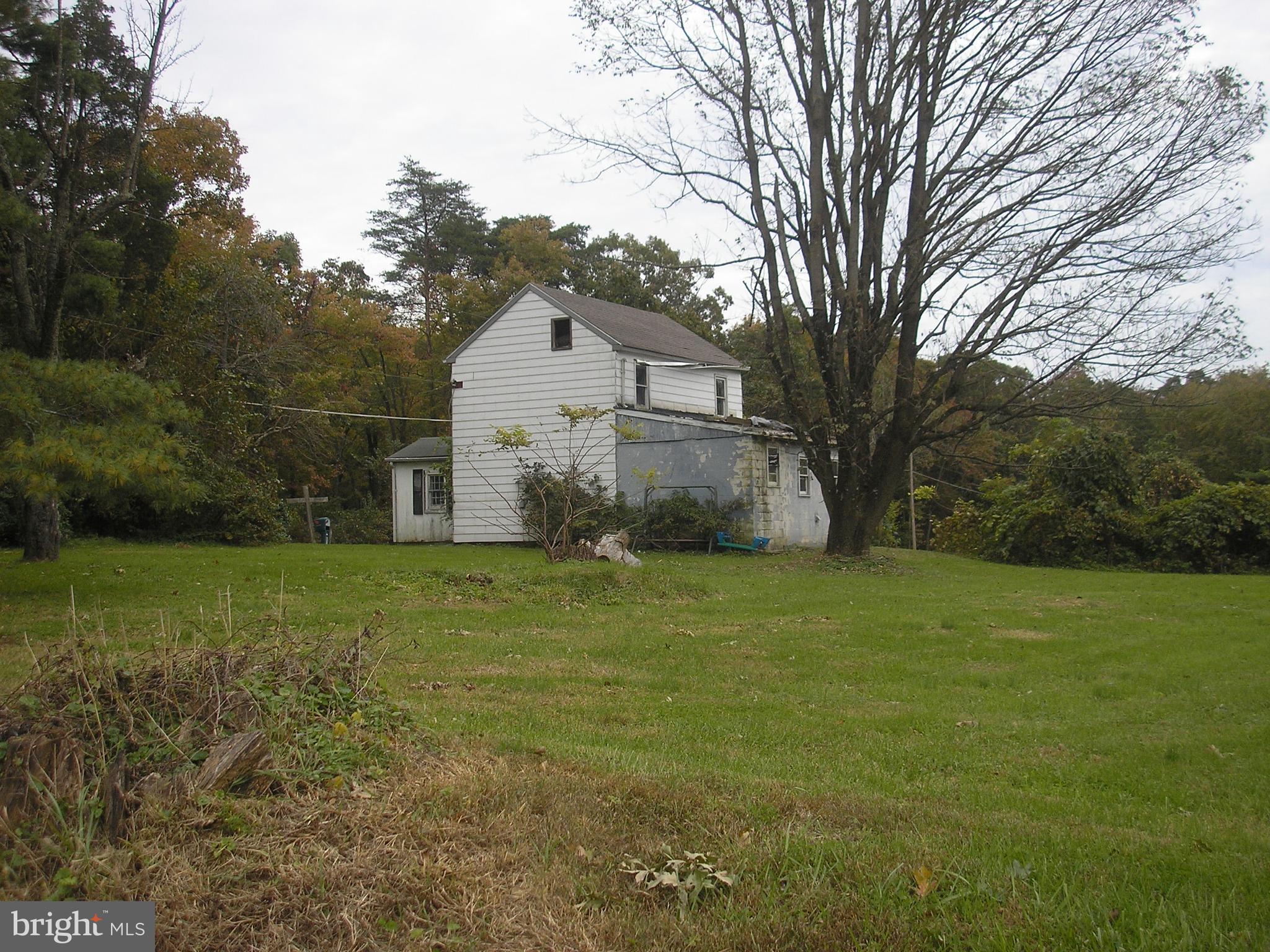 136 Woody Brown Road Rising Sun, MD 21911 - Photo 4 of 6 Farmhouse needs major renovation - or build new.
