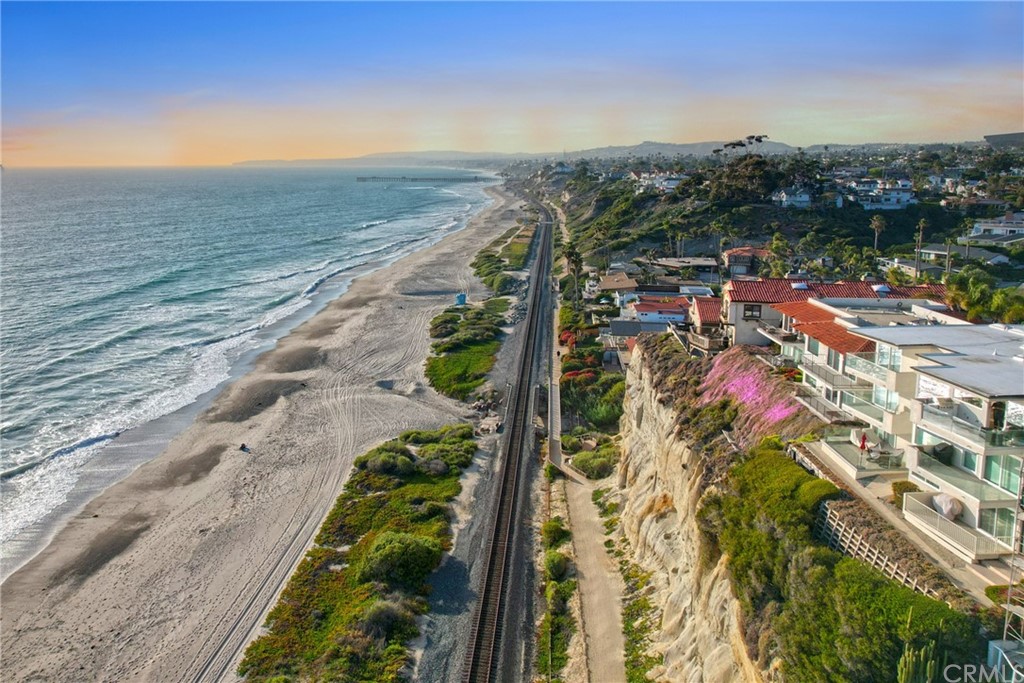 267 Avenida Lobeiro, Unit E San Clemente, CA 92672 - Photo 48 of 56 a view of a city