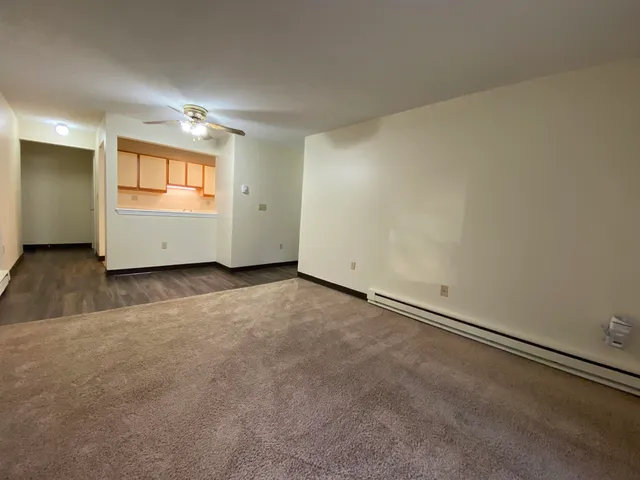 $1,810 | 155 Eastern Avenue, Unit 302, Manchester, NH 03104