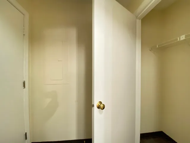 $1,810 | 155 Eastern Avenue, Unit 302, Manchester, NH 03104