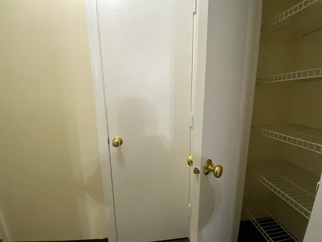 $1,810 | 155 Eastern Avenue, Unit 302, Manchester, NH 03104