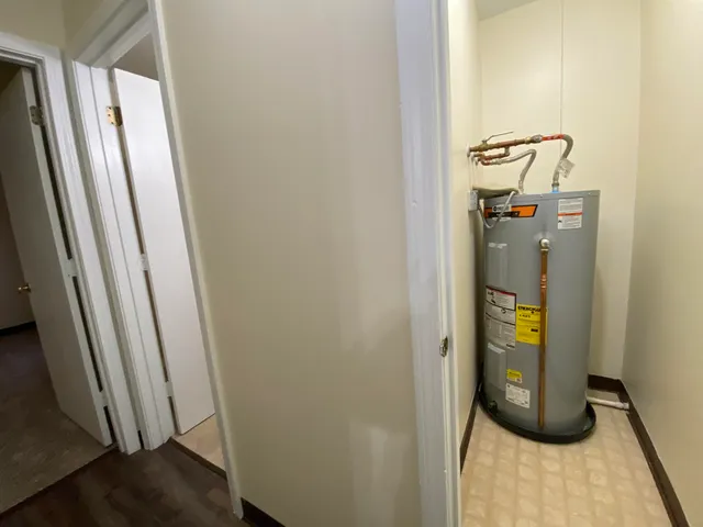 $1,810 | 155 Eastern Avenue, Unit 302, Manchester, NH 03104