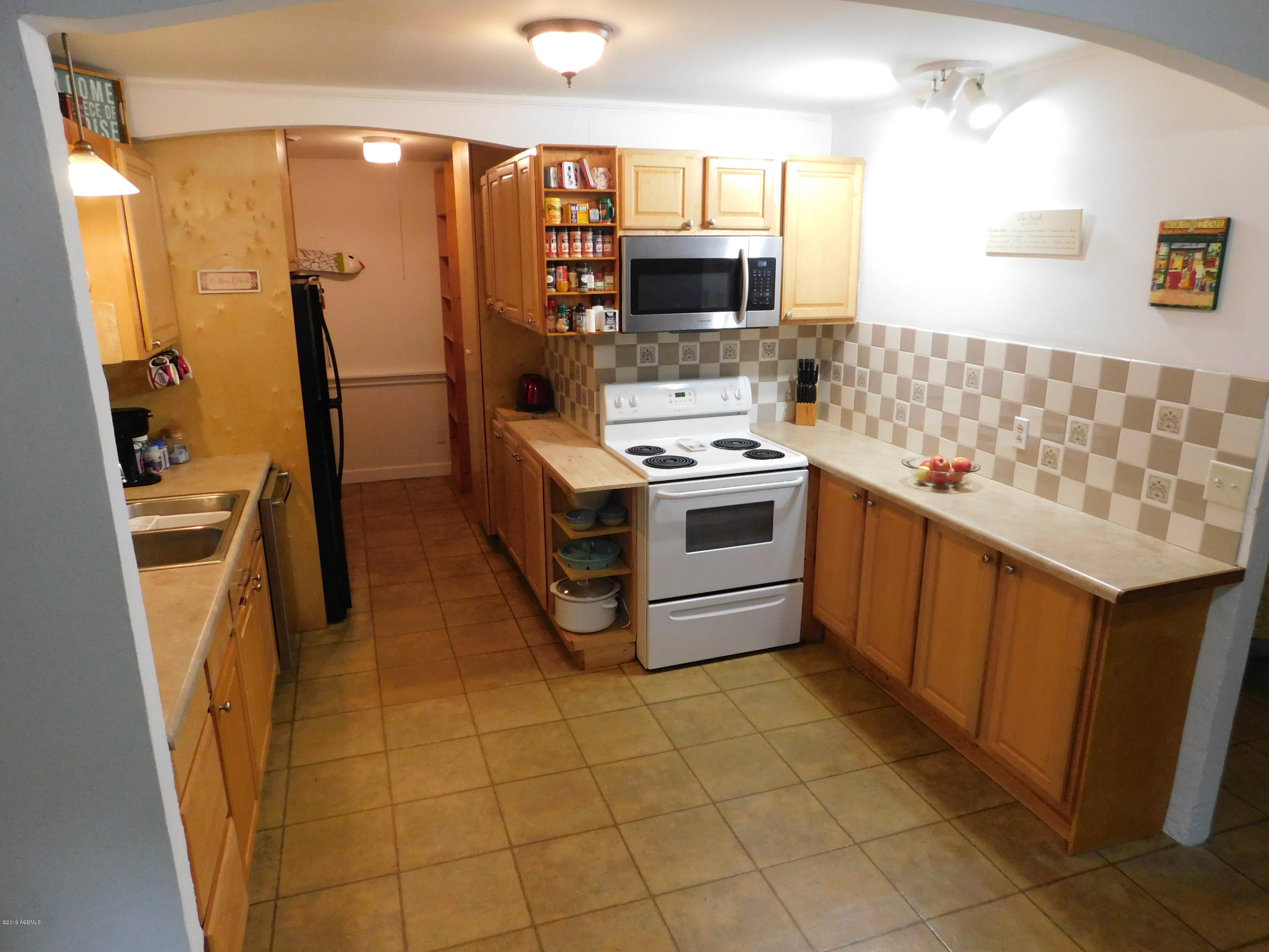 1610 Ritter Circle Port Royal, SC 29935 - Photo 22 of 50 22 - Kitchen
