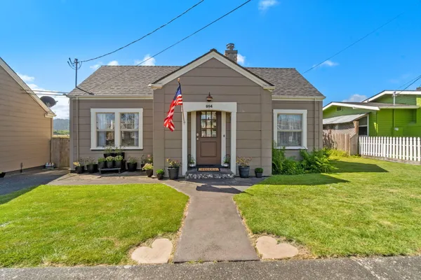 $375,000 | 984 Tennyson Avenue, Ferndale, CA 95536