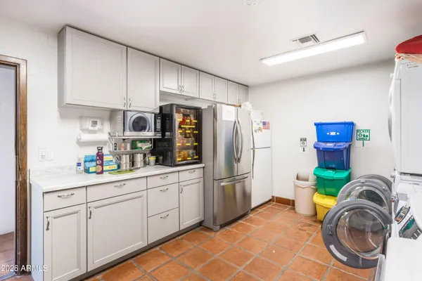 $2,425,000 | 8933 South Yell Lane, Hereford, AZ 85615