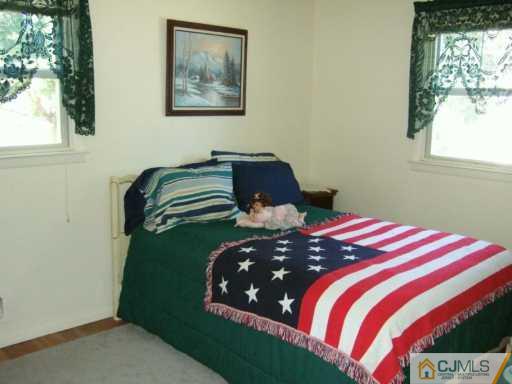 10 Moryan Road Edison, NJ 08817 - Photo 8 of 8